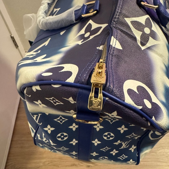 Duffle bag - Picture 2 of 7